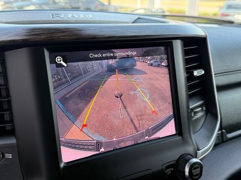 Used 2020 RAM 1500 Laramie AWD/4WD image 30