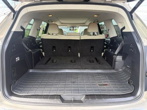 Used 2019 Subaru Ascent Limited AWD/4WD image 11