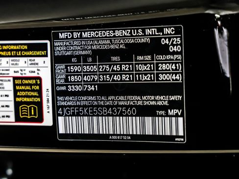 Certified 2025 Mercedes-Benz GLS 450 4MATIC image 27