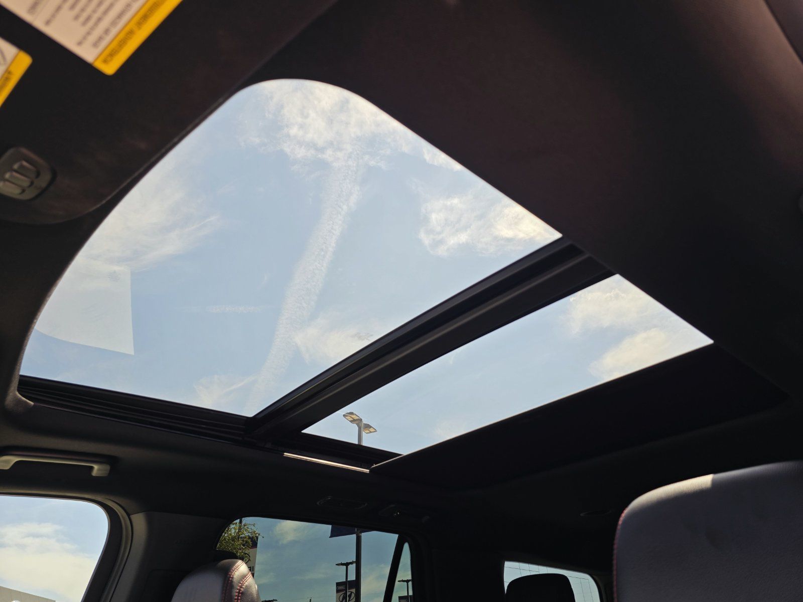 Used 2023 Ford Expedition Limited RWD image 22