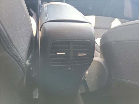 Used 2024 Ford Escape Active AWD/4WD image 12