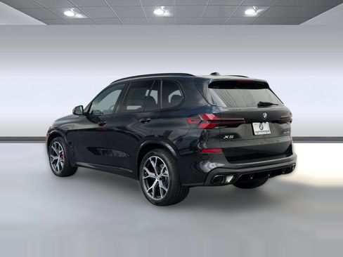 Used 2026 BMW X5 xDrive40i w/ M Sport Package AWD/4WD image 3