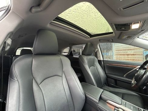 Used 2022 Lexus RX 350L Premium w/ Premium Package AWD/4WD image 28