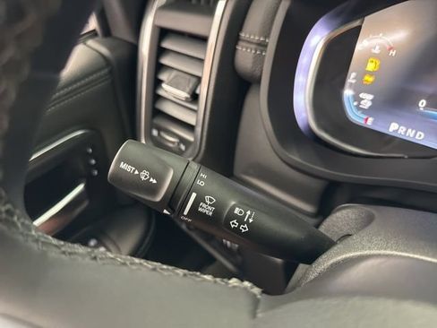 New 2026 RAM 3500 Laramie AWD/4WD image 38