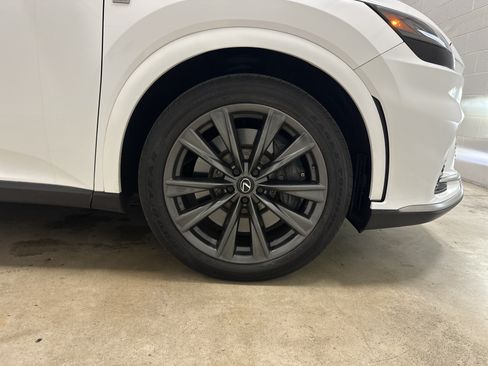 Used 2023 Lexus RX 350 F Sport w/ Accessory Package AWD/4WD image 15
