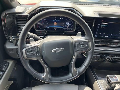 Used 2023 Chevrolet Silverado 1500 ZR2 w/ Technology Package AWD/4WD image 12