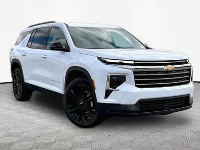 New 2027 Chevrolet Traverse LT w/ Driver Confidence Package