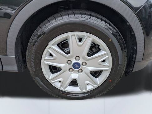 Used 2015 Ford Escape S FWD image 11