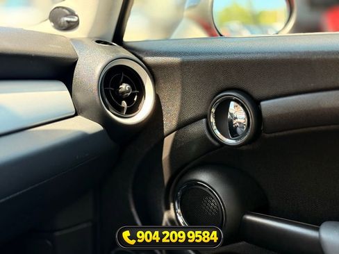 Used 2010 MINI Cooper Hardtop FWD image 13