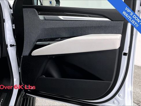 Used 2026 Cadillac Escalade V image 25