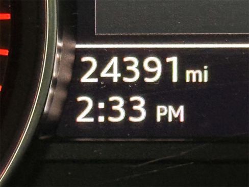 Used 2023 Audi A4 2.0T Premium w/ Convenience Package image 31