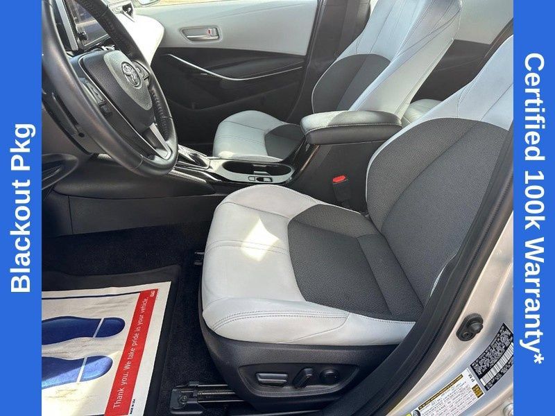 Used 2025 Toyota Corolla XSE FWD image 26