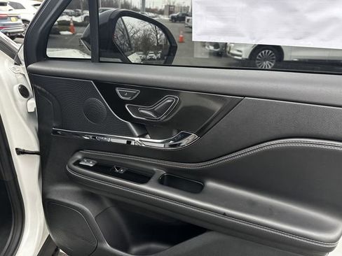 Certified 2024 Lincoln Corsair AWD w/ Equipment Group 101A image 36