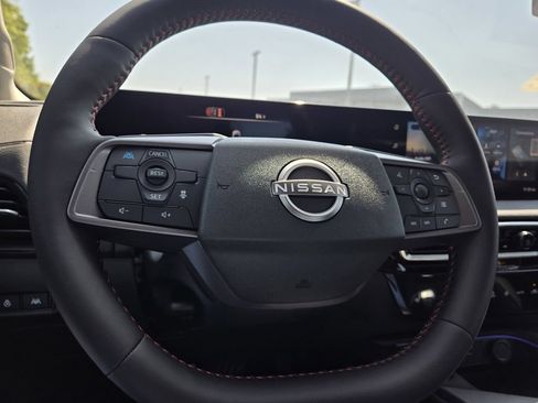 New 2026 Nissan Sentra SR w/ SR Premium Package FWD image 15