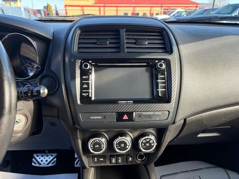 Used 2018 Mitsubishi Outlander Sport LE image 11