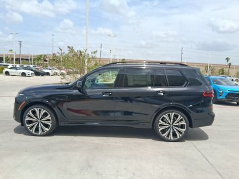 New 2027 BMW X7 xDrive40i w/ Executive Package AWD/4WD image 3