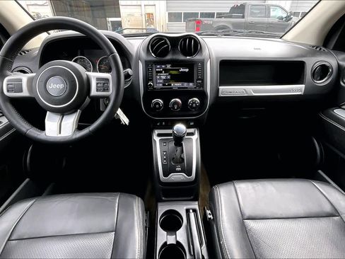Used 2016 Jeep Compass High Altitude image 15