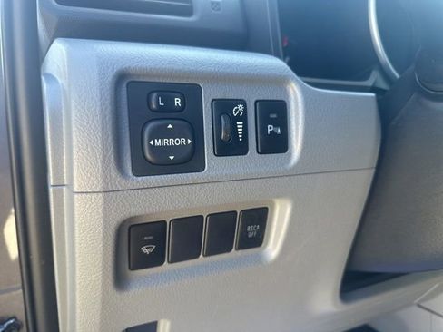 Used 2013 Toyota 4Runner SR5 image 24