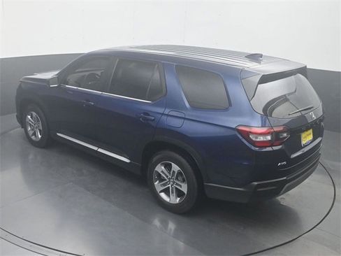 Used 2024 Honda Pilot EX-L image 23