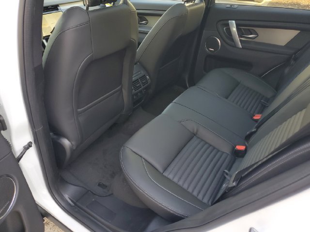 New 2026 Land Rover Discovery Sport Landmark AWD/4WD image 10