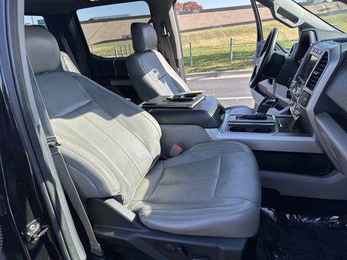 Used 2019 Ford F150 Lariat w/ Equipment Group 502A Luxury image 33