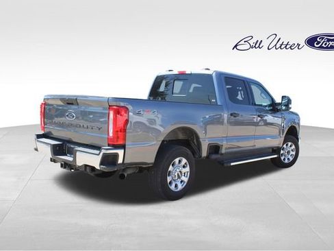 Used 2024 Ford F250 XLT AWD/4WD image 5