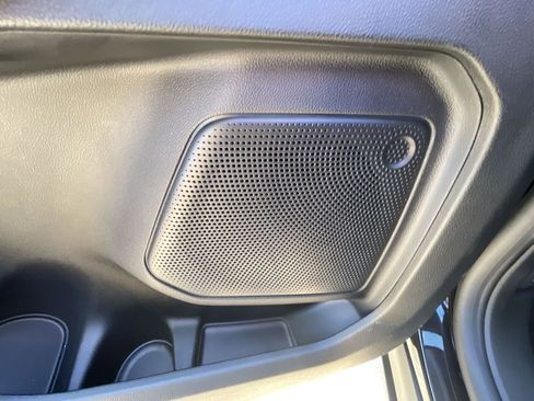 Used 2025 Ford Escape ST-Line FWD image 23