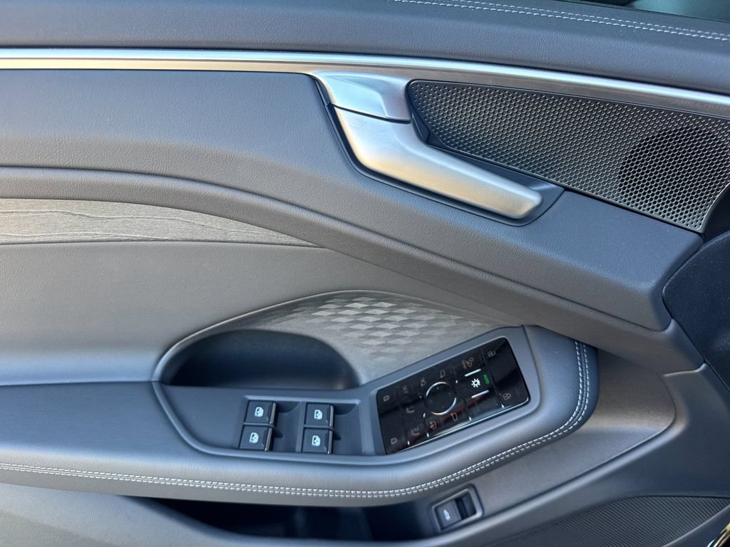 New 2026 Audi A6 Premium Plus AWD/4WD image 12