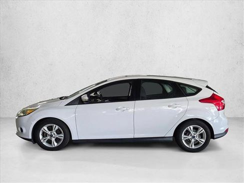 Used 2014 Ford Focus SE FWD image 8