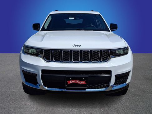 Used 2023 Jeep Grand Cherokee L Limited AWD/4WD image 2
