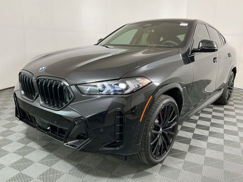 New 2026 BMW X6 xDrive40i w/ Executive Package image 2