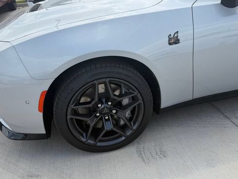 New 2026 Dodge Charger Scat Pack w/ Blacktop Package AWD/4WD image 9