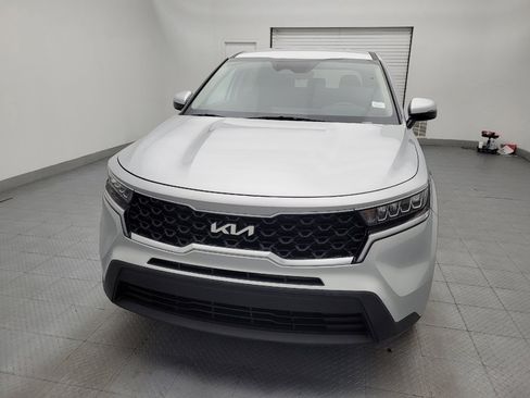 Used 2022 Kia Sorento LX FWD image 15