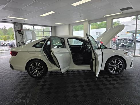 New 2026 Volkswagen Jetta Sport FWD image 16