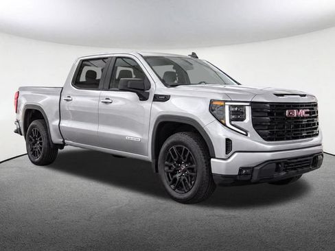 Used 2024 GMC Sierra 1500 Elevation AWD/4WD image 2