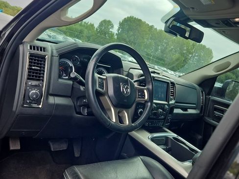 Used 2018 RAM 2500 Laramie w/ Sport Appearance Group AWD/4WD image 7
