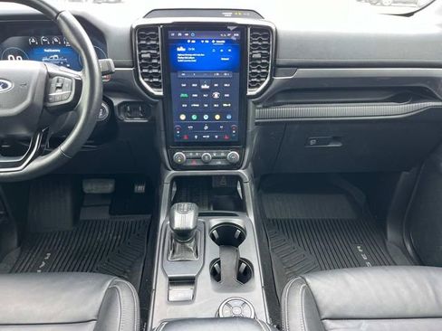 Used 2024 Ford Ranger Lariat w/ FX4 Off-Road Package image 18