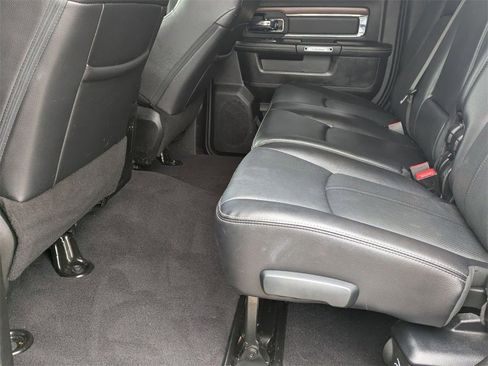 Used 2018 RAM 2500 Laramie w/ Convenience Group image 26