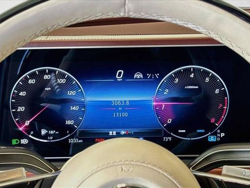 Used 2024 Mercedes-Benz Maybach GLS 600 4MATIC image 12