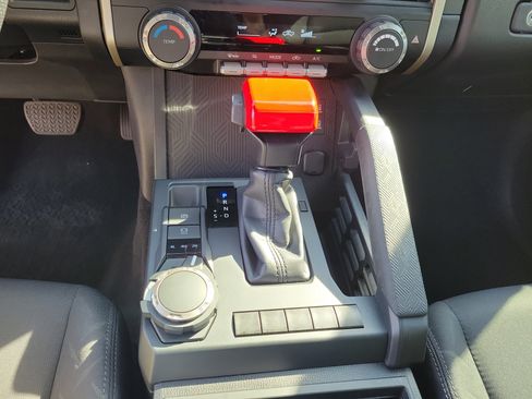 Certified 2025 Toyota Tacoma SR AWD/4WD image 20