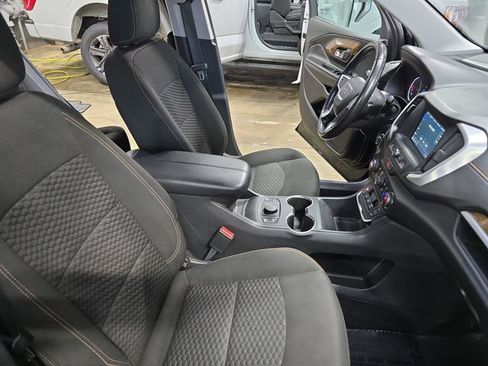 Used 2019 GMC Terrain SLE w/ Driver Convenience Package image 10