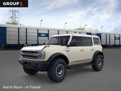 New 2026 Ford Bronco Outer Banks w/ Sasquatch Package