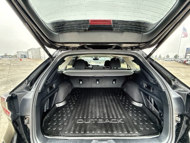 Used 2024 Subaru Outback Premium AWD/4WD image 24