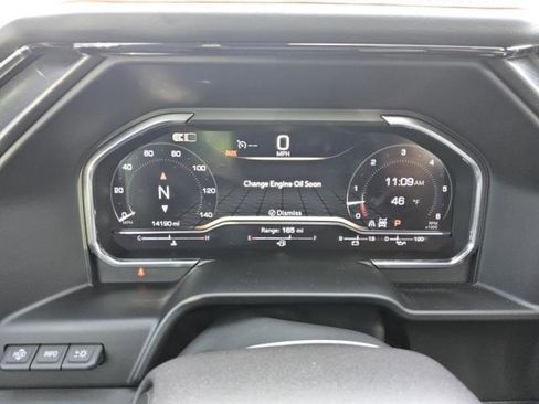 Used 2024 GMC Sierra 1500 AT4 w/ Technology Package image 6