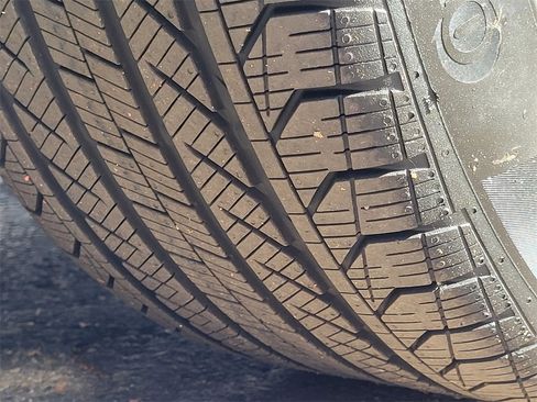 New 2026 BMW 530i xDrive w/ Convenience Package image 12