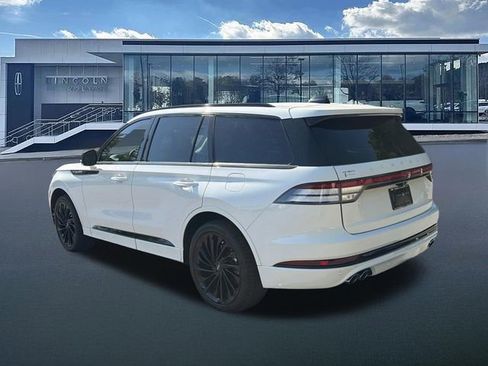 New 2026 Lincoln Aviator Reserve image 5