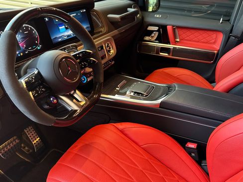 Used 2025 Mercedes-Benz G 63 AMG 4MATIC image 4