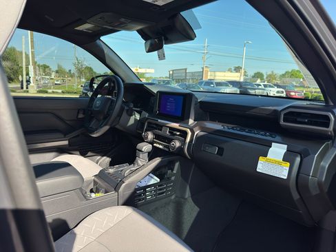 New 2026 Toyota Tacoma SR5 image 17