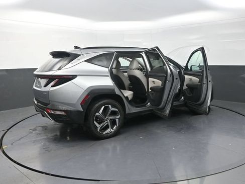 Used 2024 Hyundai Tucson Limited AWD/4WD image 45