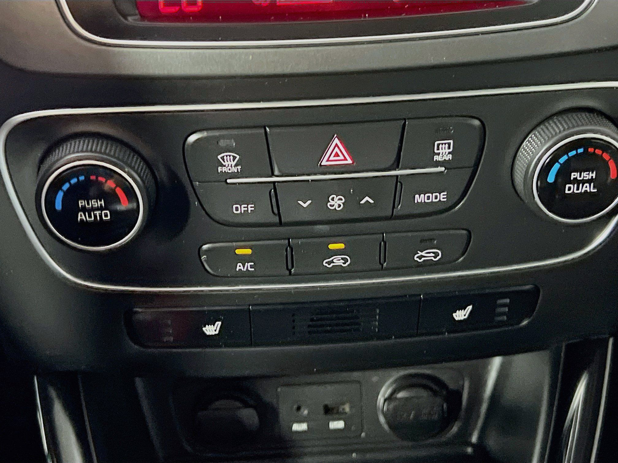 Used 2014 Kia Sorento EX AWD/4WD image 26